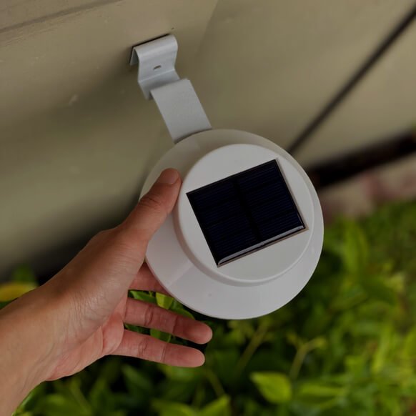 solarize solar-powered outdoor lighting review 2022.jpeg 