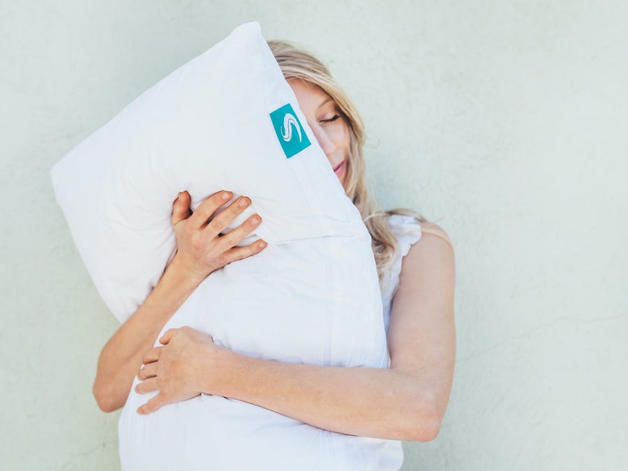 Sleepgram Pillow Reviews 2022.jpeg 